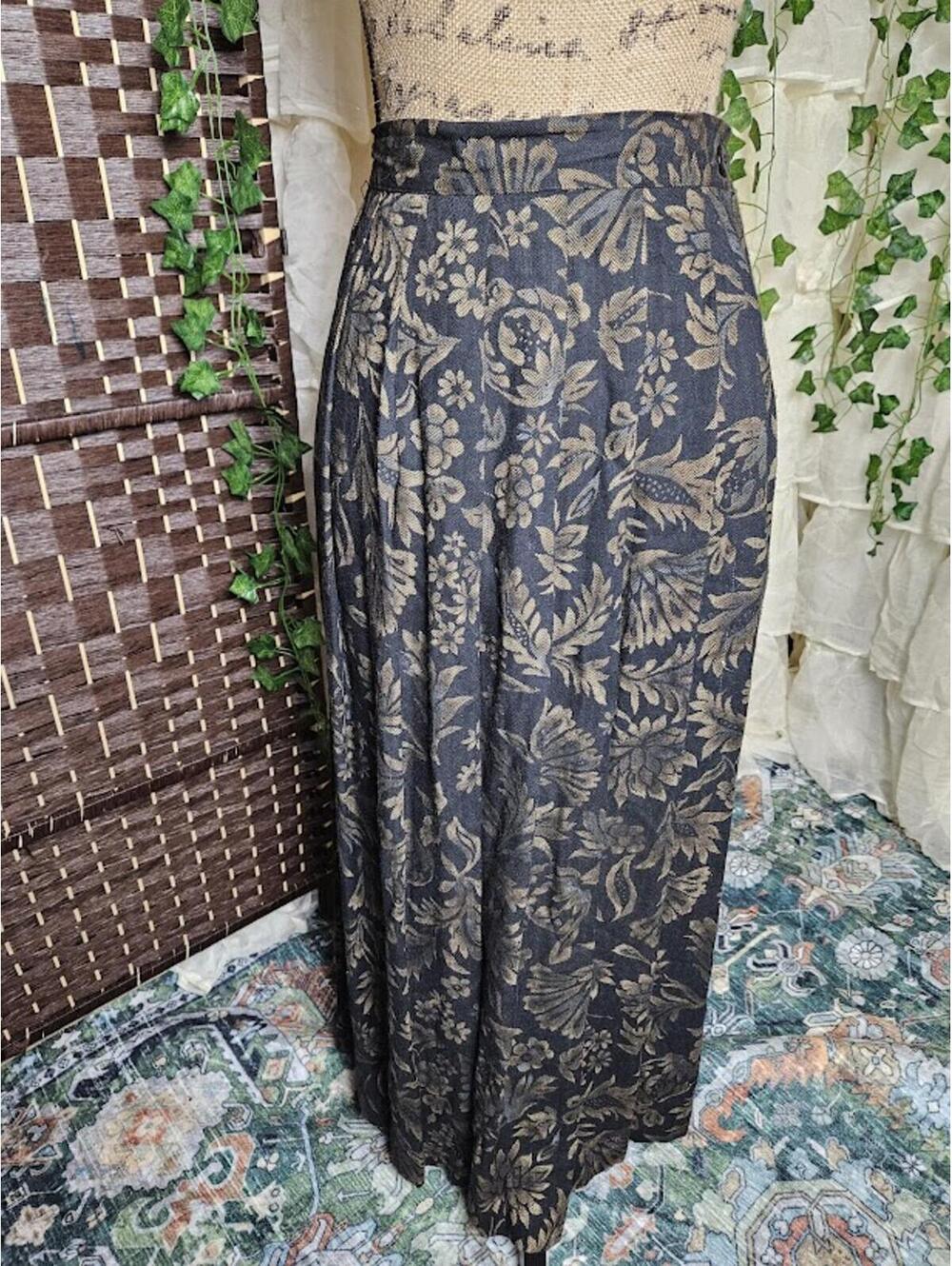 Vintage Worthington Tapestry Maxi Skirt Dark Academia Floral High Waist Elegant